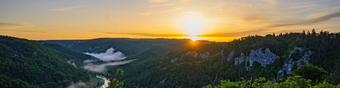 Sonnenaufgang im Donautal